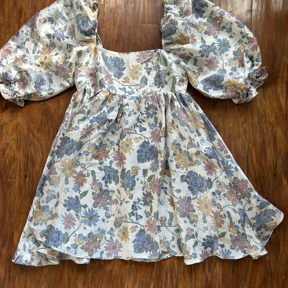 Storia Dresses & Skirts - Storia Floral Print Babydoll Mini Dress With Puff Sleeves Women’s Size M